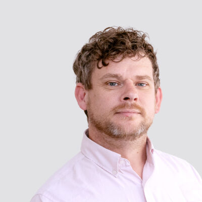 A portrait image of Ian Arthurs